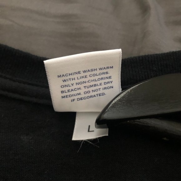 **SOLD** Noah NYC - Picture 4 of 4